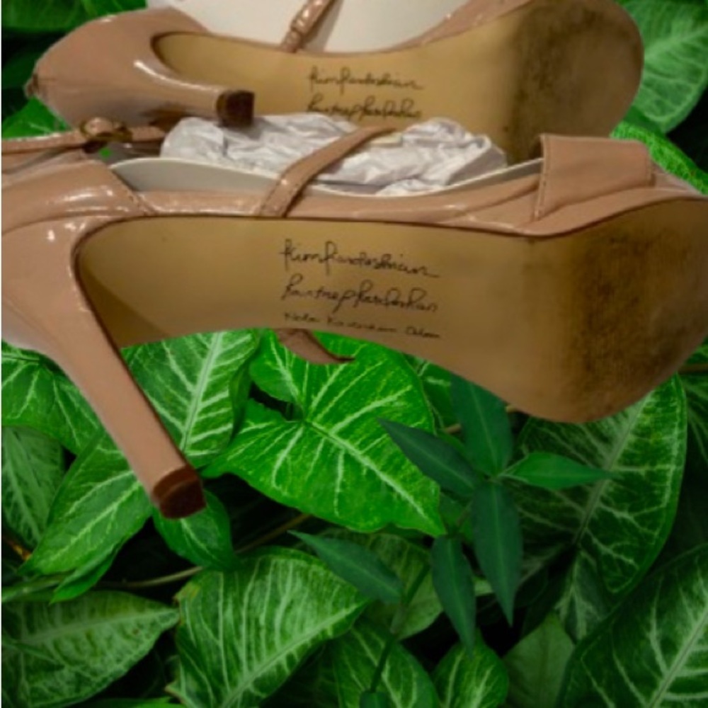 Kardashian Kollection Helen Nude stiletto heels/open toe size 9 & ankleT strap - Picture 9 of 13
